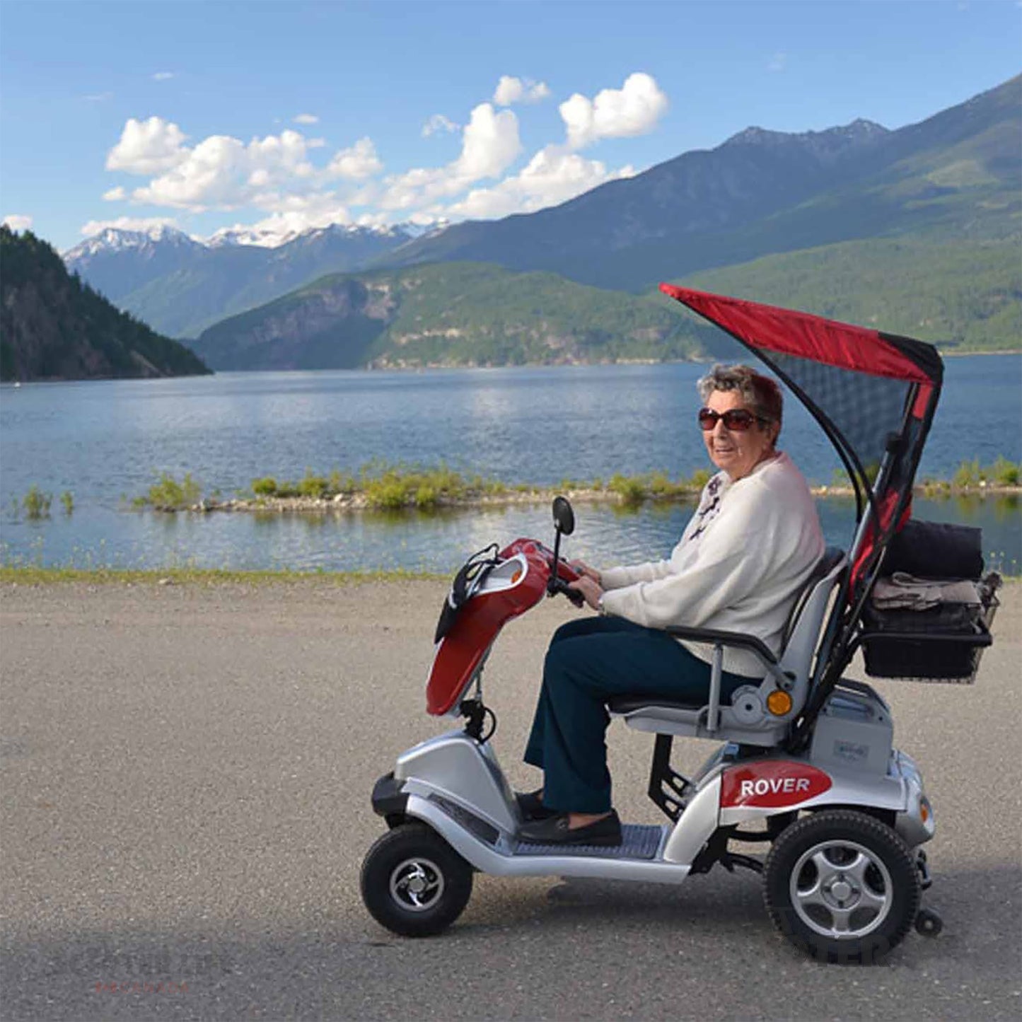 EZee Life Rover 4 Deluxe Scooter - Scooter Life Canada