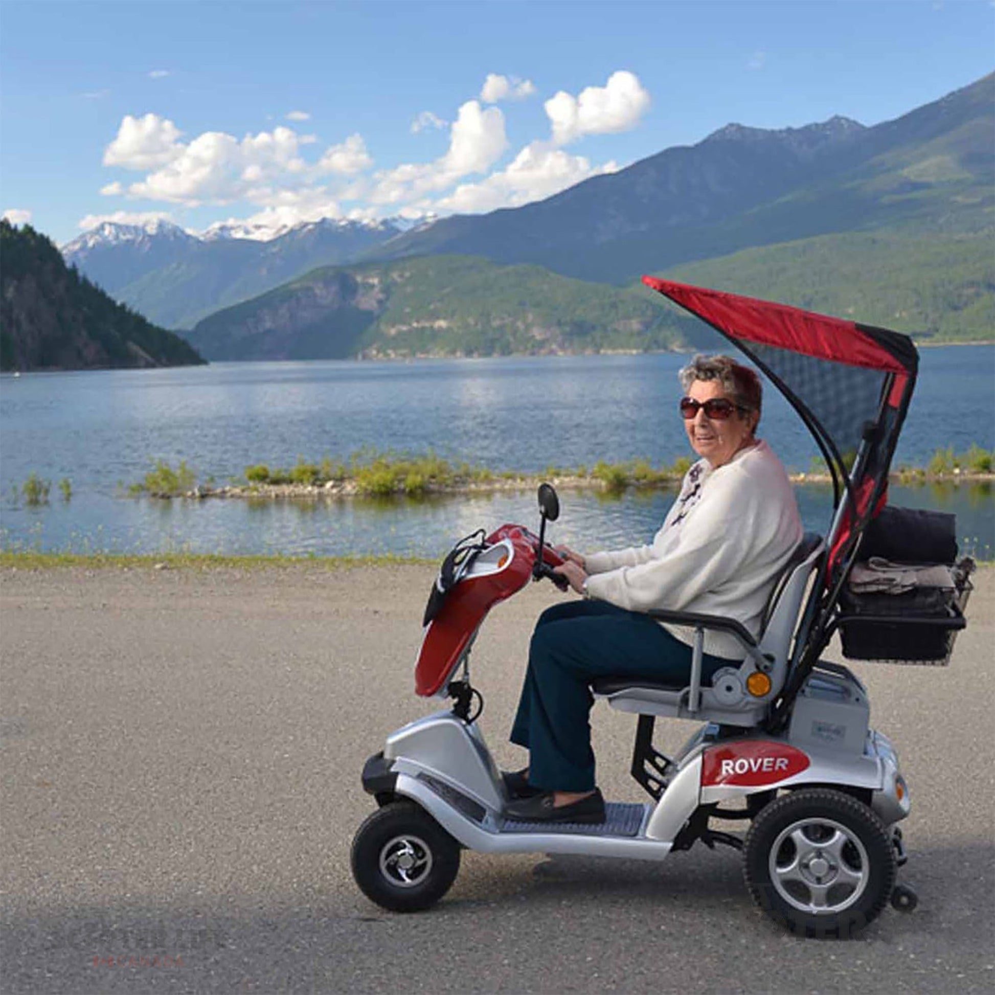 EZee Life Rover 4 Deluxe Scooter - Scooter Life Canada